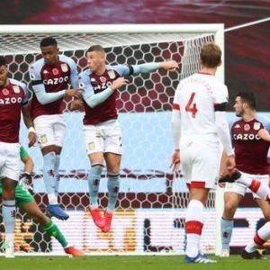  阿森纳定位球战术显威连入两球攻克南安普顿