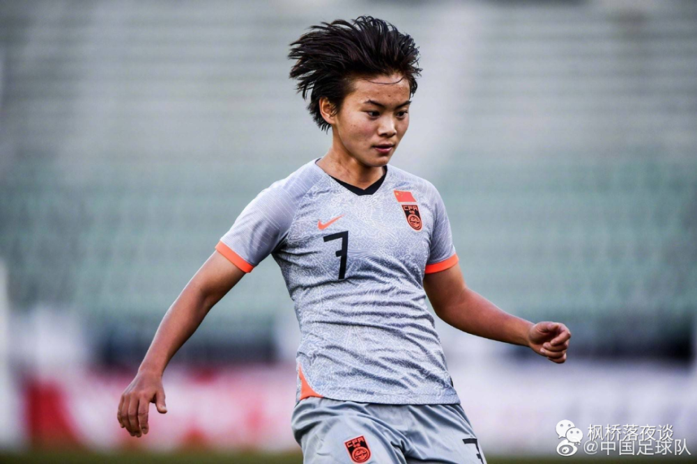  阿森纳女足联动男足，跨界合作创联赛先例  